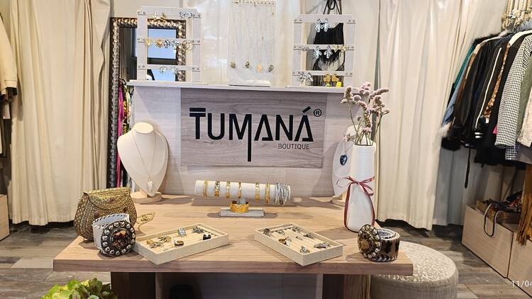 Ropa y accesorios Tumaná