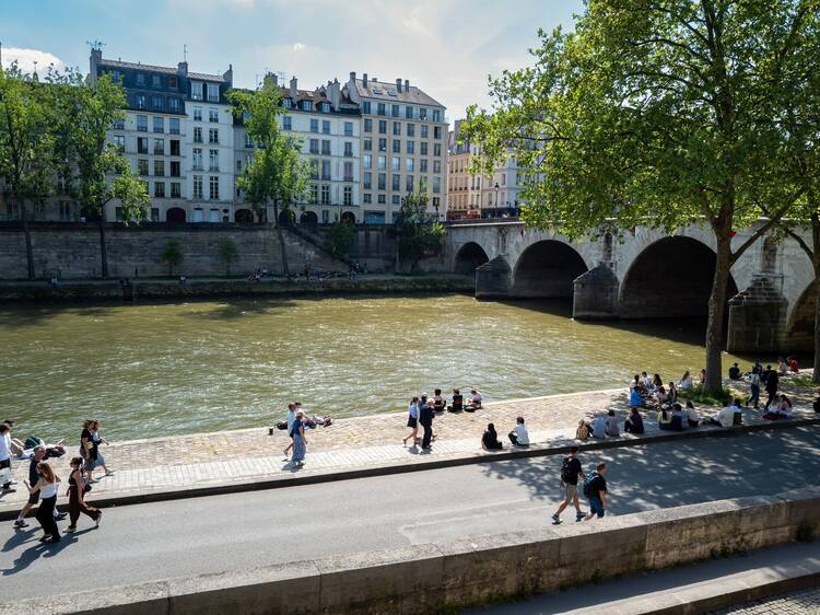 Take a dip in the River Seine