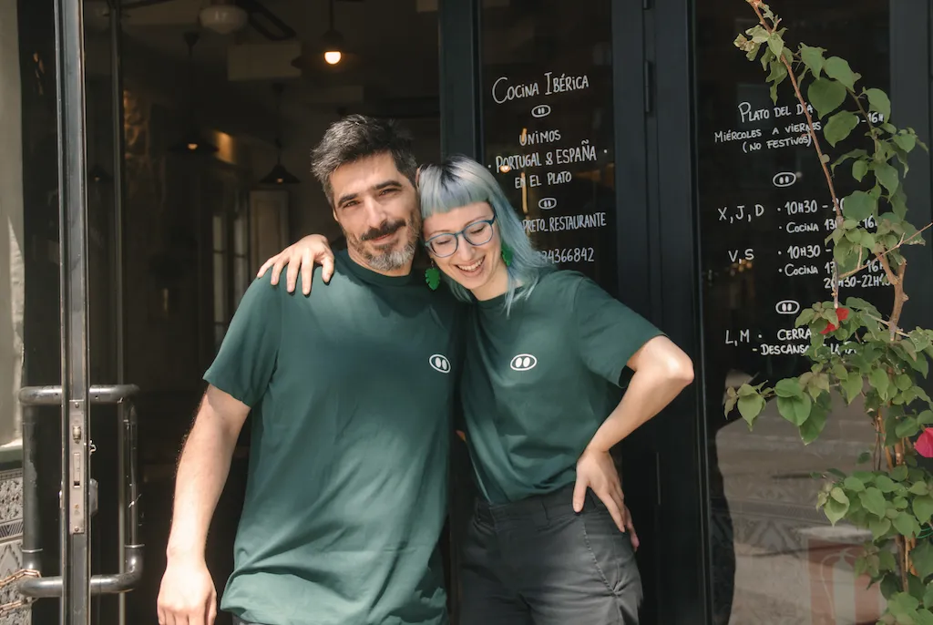 André y Sofia, Porco Preto