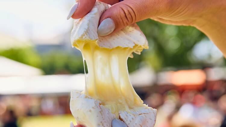 CheeseFest Cheese pull