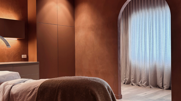 A treatment room at Hüd Northcote.