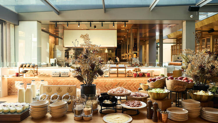 Buffet breakfast spread