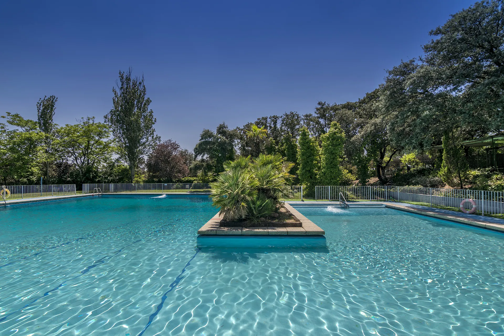 Piscina de verano