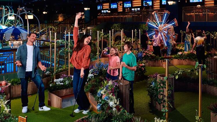 1 (Swingers, The Crazy Golf Club)