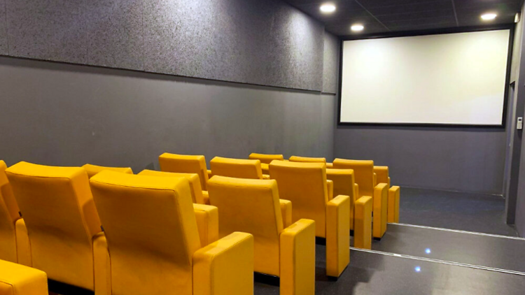 video instan, cine, sala