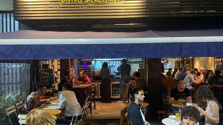 Marchezinho, misto de bar e restaurante