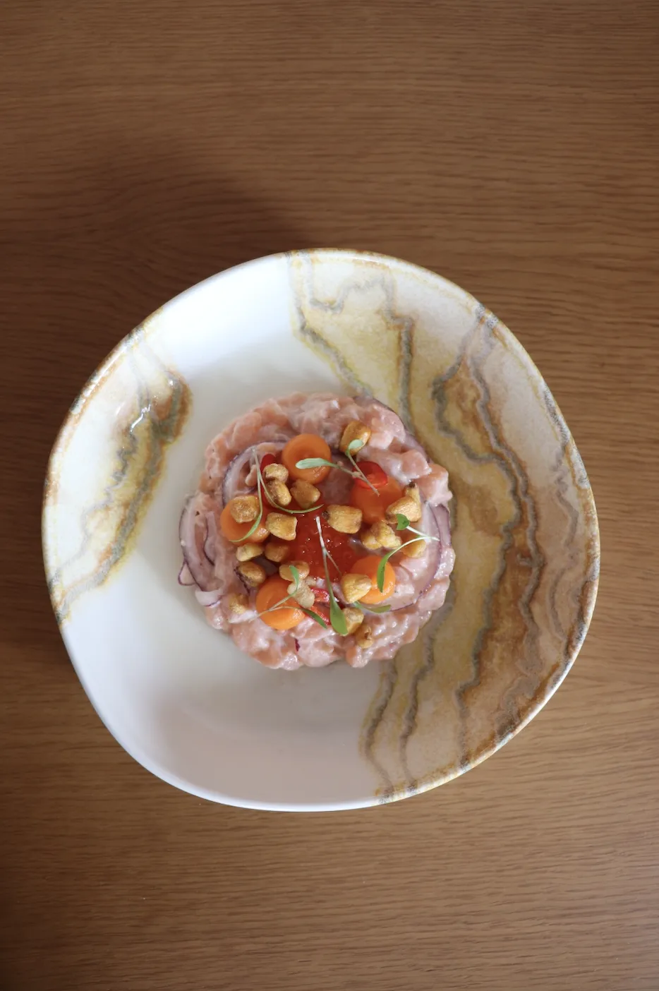 Ceviche de salmão com batata doce