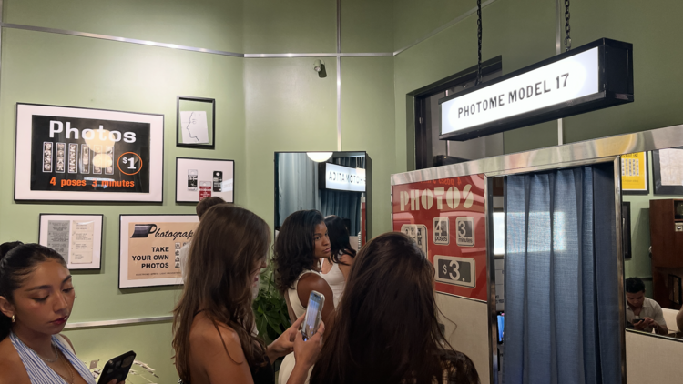 A line at the Photo Booth Museum.