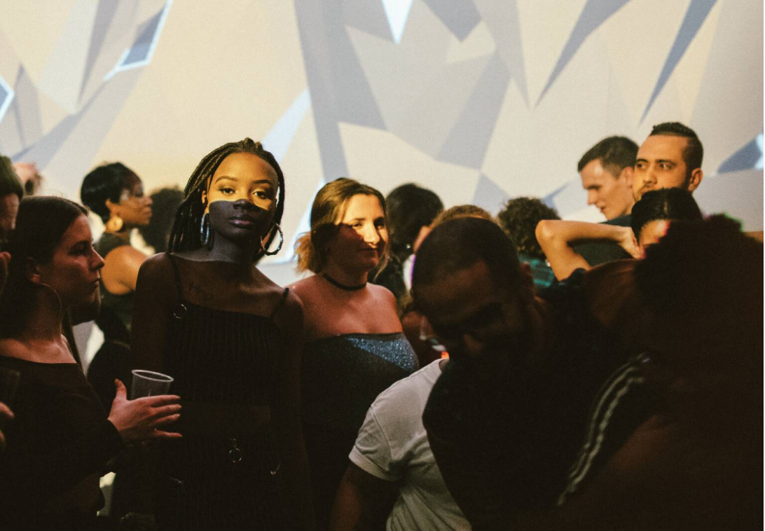 Ultimate Guide to the Best Nightlife in Montreal