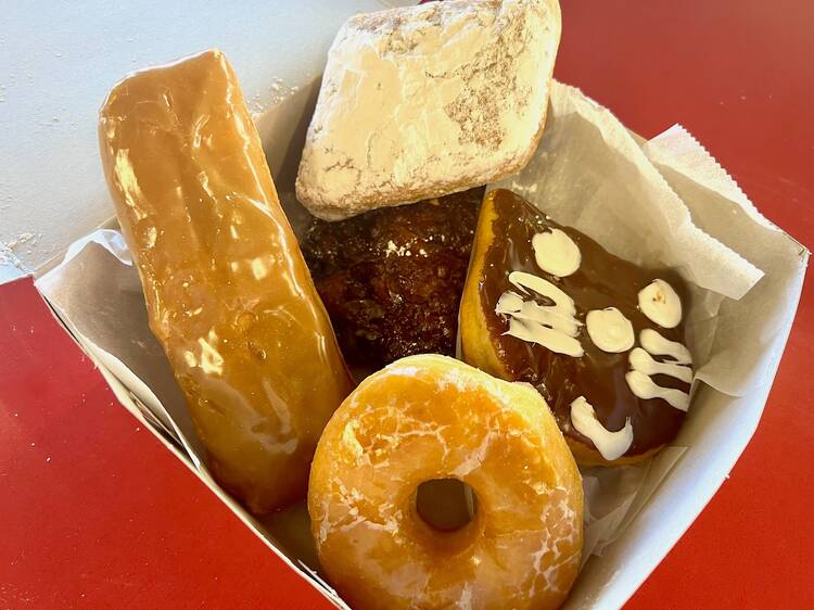Bob's Coffee & Doughnuts