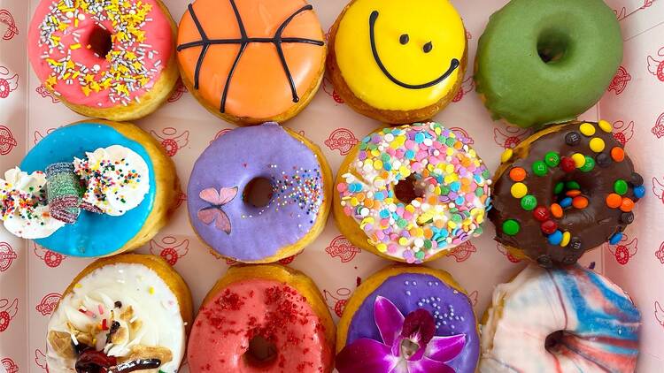 DK’s Donuts & Bakery