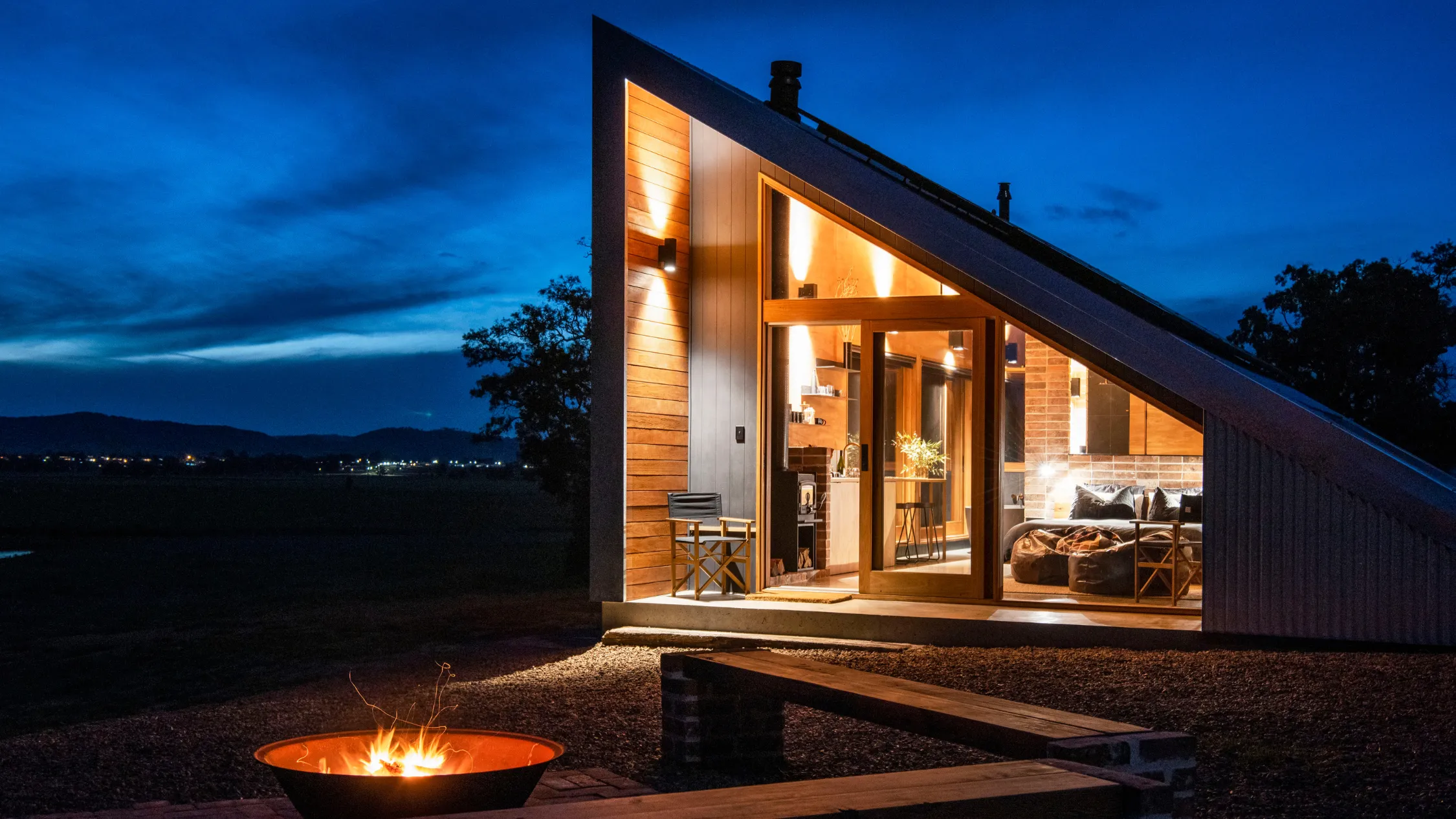 Gawthorne Hut Airbnb