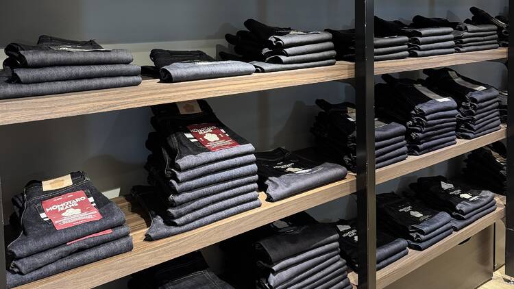 Momotaro Jeans Aoyama