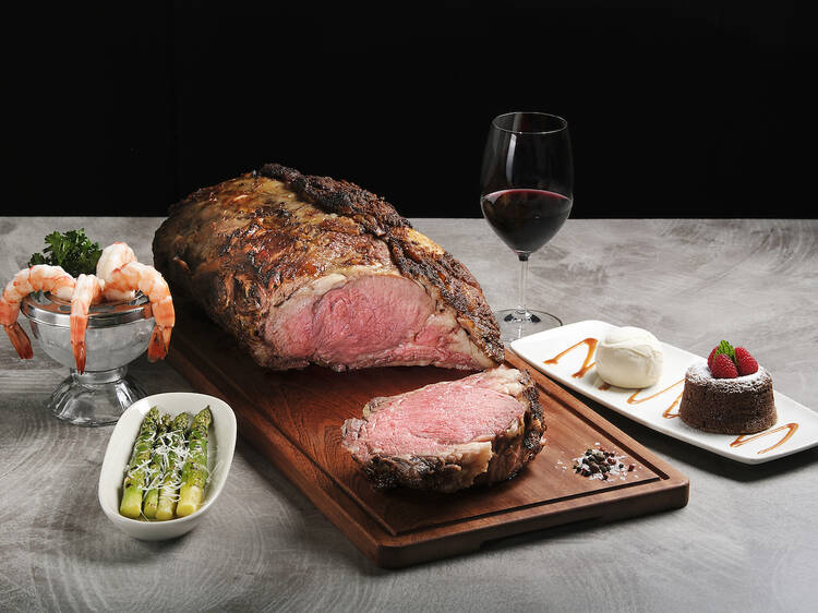 Morton's The Steakhouse：無限暢飲 + 42安士帶骨燒牛肉