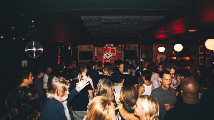 Mad Records Cafe