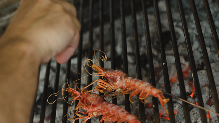 Charcoal-grilled: a fire dance