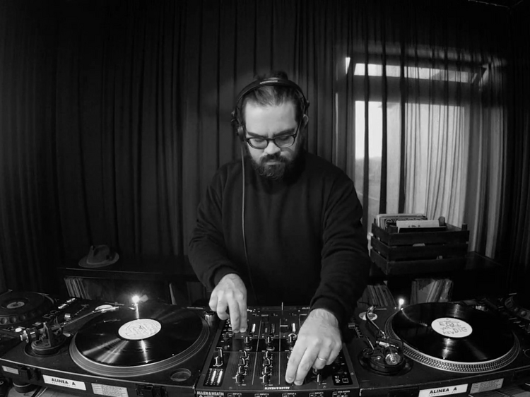 DJ Set: BemBom