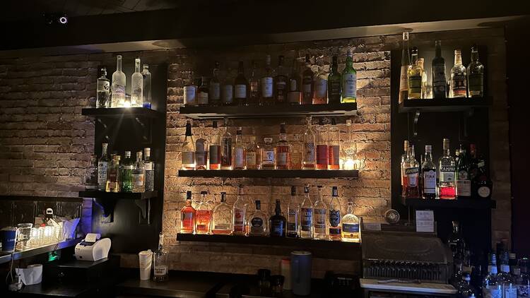 The Blind Pig, Manila
