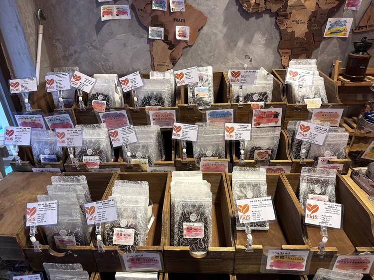 Rias Coffee Roastery Lab：推廣咖啡文化