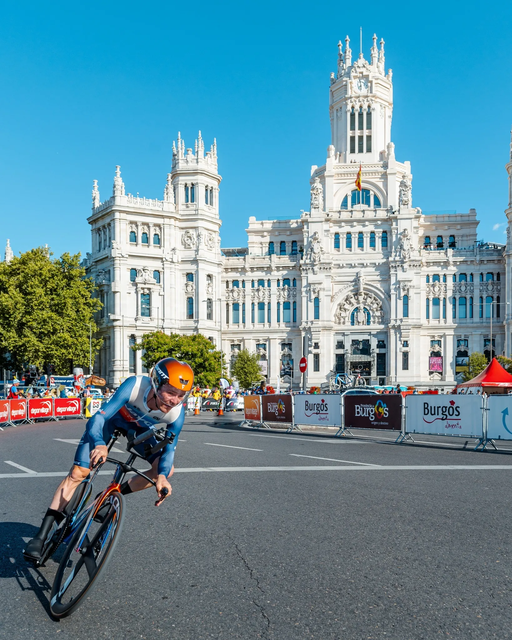 La Vuelta. Toni Baixauli