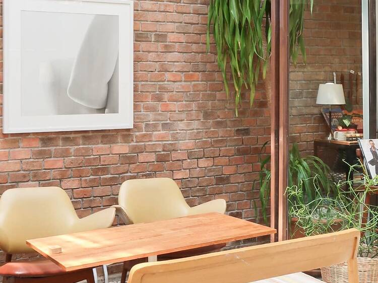 Li‑bra‑ry Cafe