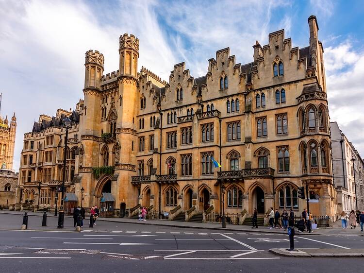 Two of the most expensive private schools in the UK are in London
