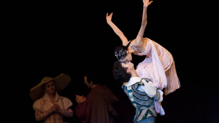 'Romeu e Julieta', com coreografia de John Cranko e música de Prokofiev, CNB