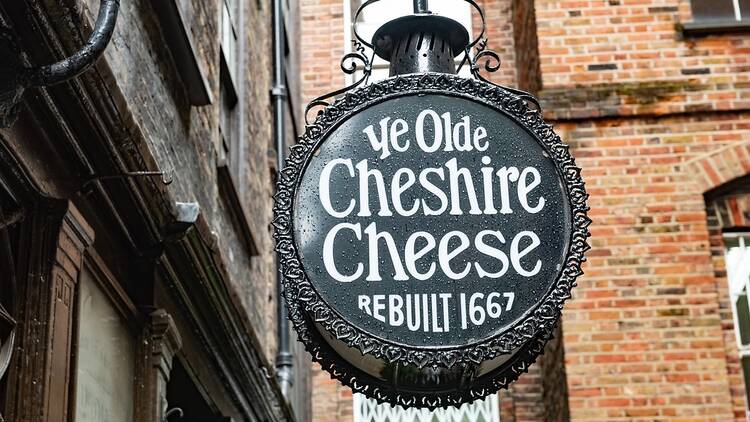 The London walking tour that is officially the best experience in the UK