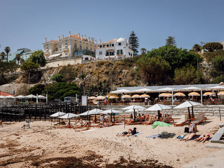 Glória, Monte Estoril