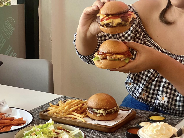 Pan Burger
