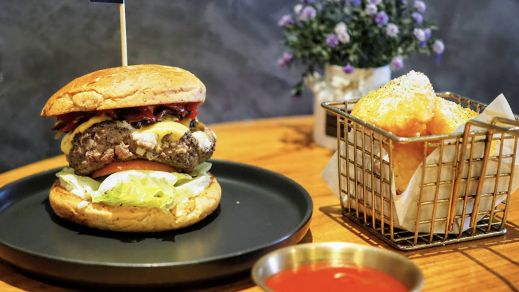 Madcow Burger