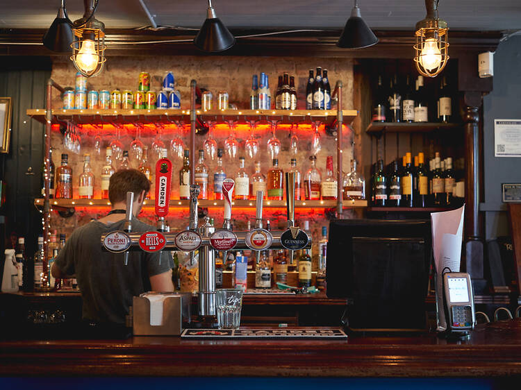 The UK government has unveiled a plan to protect pubs and clubs from noise complaints
