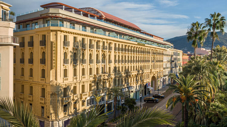 Exterior of Anantra Plaza, Nice showing the whole building