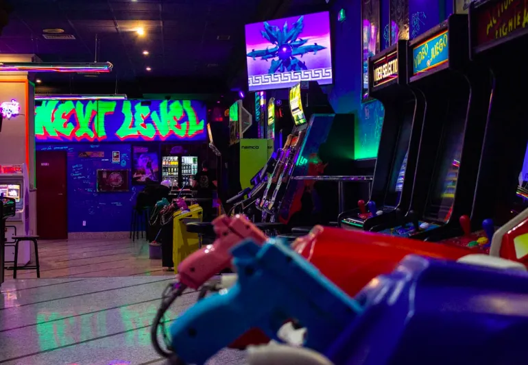 next level, arcade