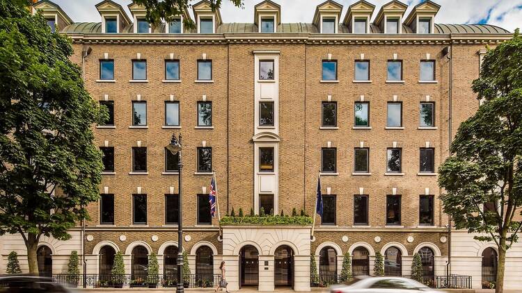 ]COMO The Halkin