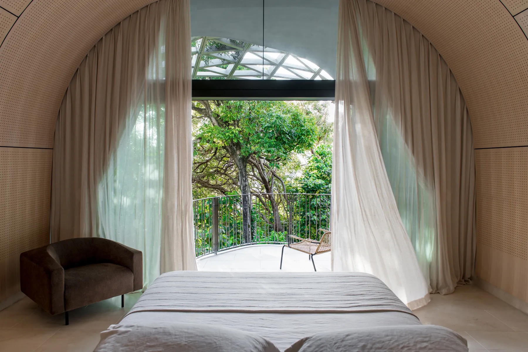 Balcony from king bed