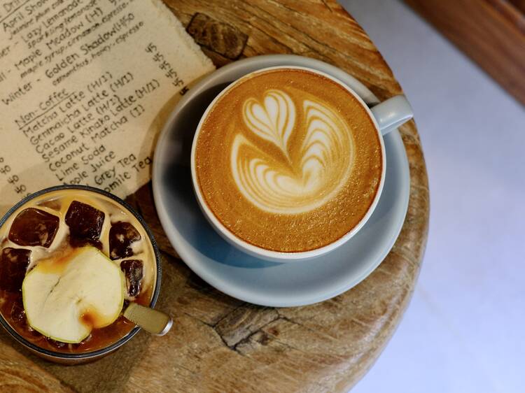 中上環 cafe 推介：Sheer Coffee 日系侘寂風喘息空間
