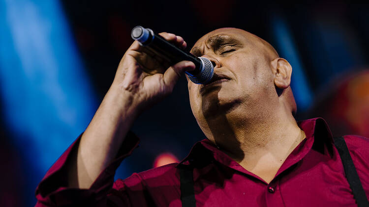 Artist Kutcha Edwards performing live