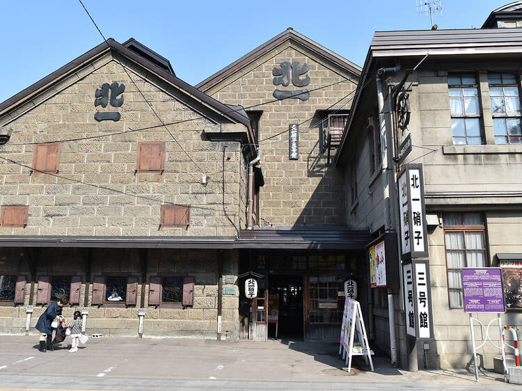 石油ランプの灯りに癒される。