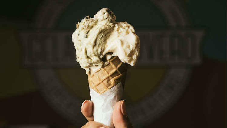 Gelado de chocolate do Dubai e baunilha imperial