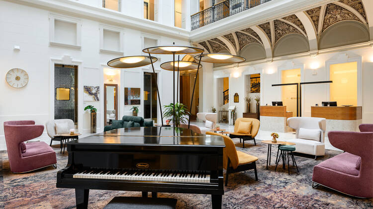 Hotel Moments