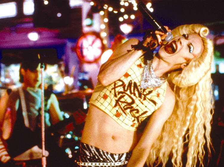 Hedwig and the Angry Inch (2001)