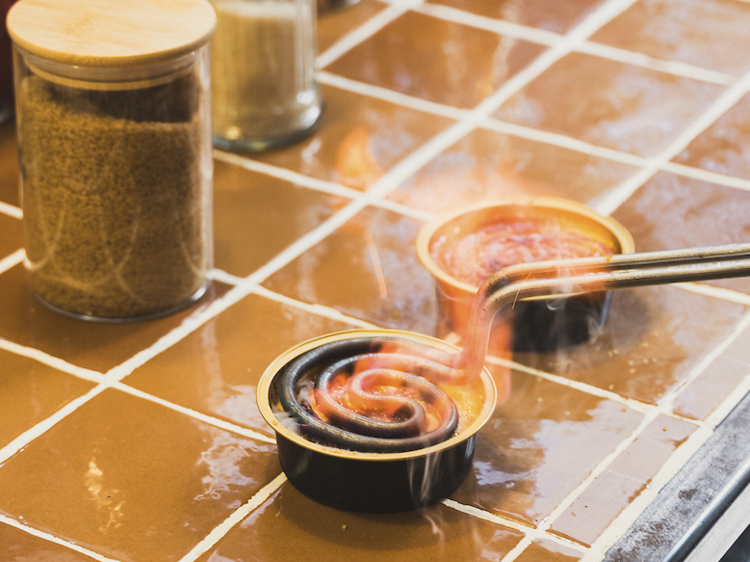 La primera botiga de crema catalana per emportar de Barcelona obre al Born