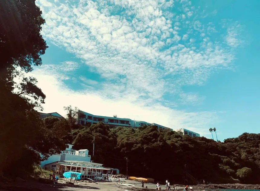 横堀海岸 海の家みなとや