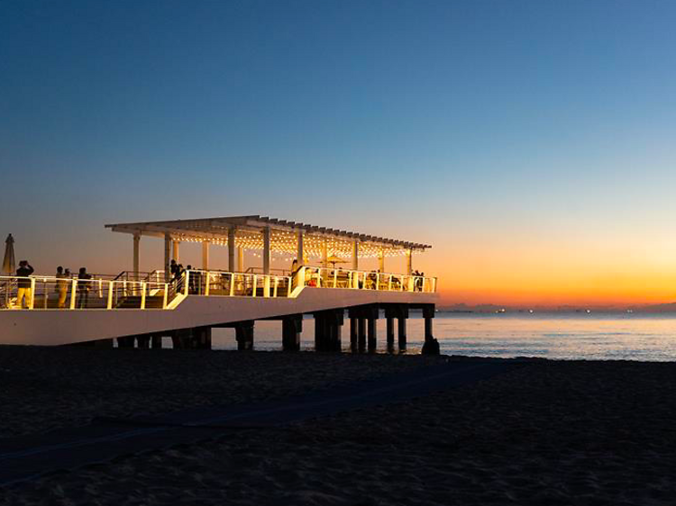 SUNSET BEACH CLUB DJ PARTY SUNSET BEACH CLUB DJ PARTY
