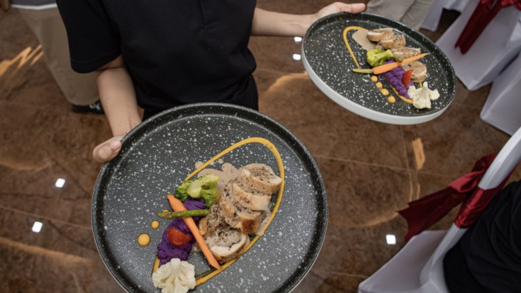 Alinga Tea & Dining