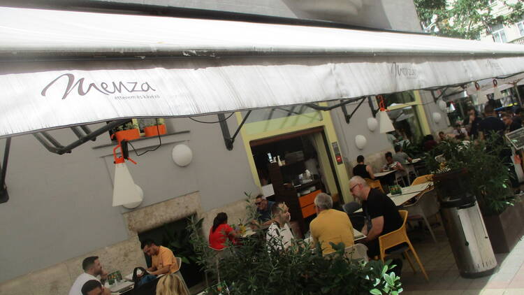 Menza