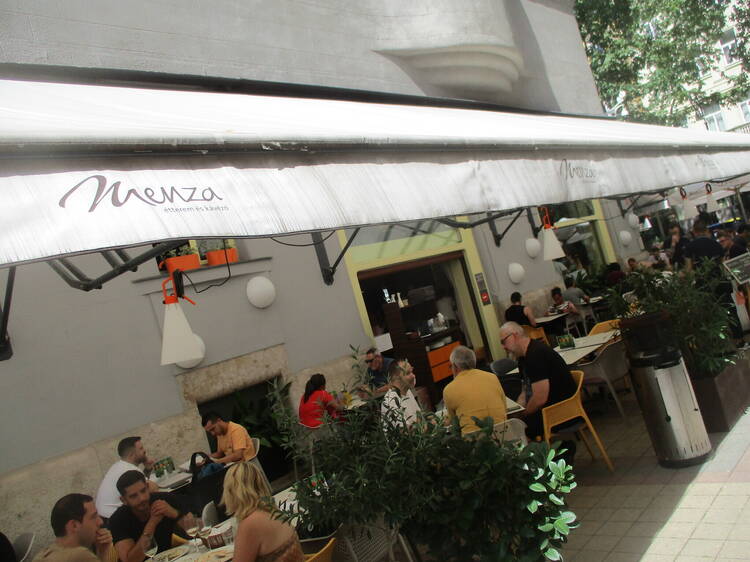 Menza