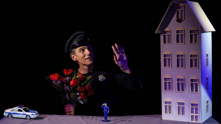 Blue (Teatro de títeres del Retiro).