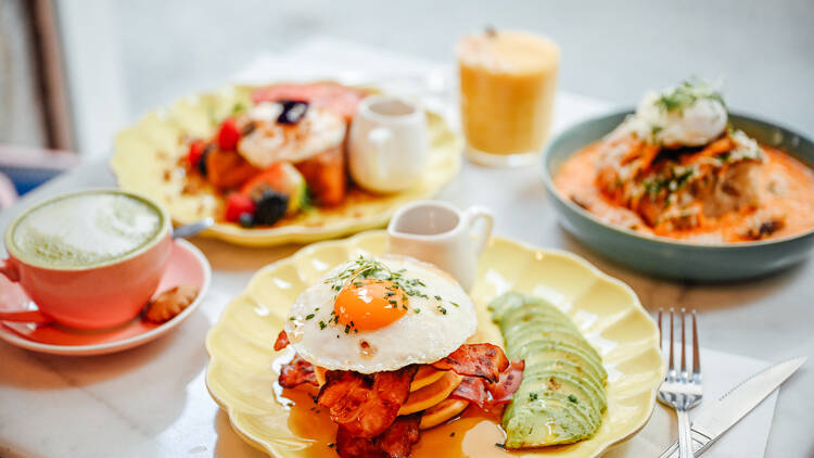O brunch de domingo que pede uma viagem rápida